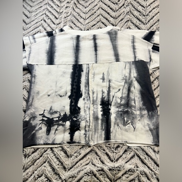 POL Slit shoulder Tie Dye Longsleeve - Picture 3 of 6